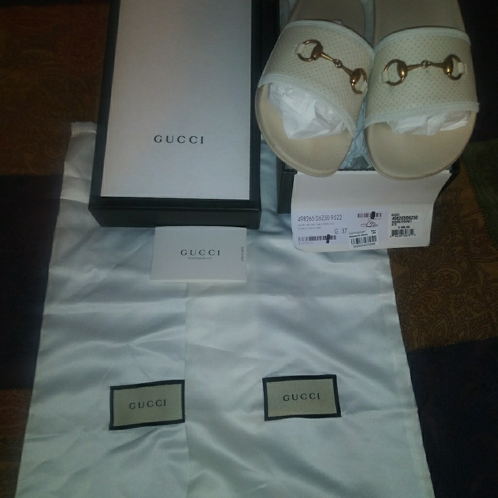Auth women gucci horsebit pursuit ivory slides
